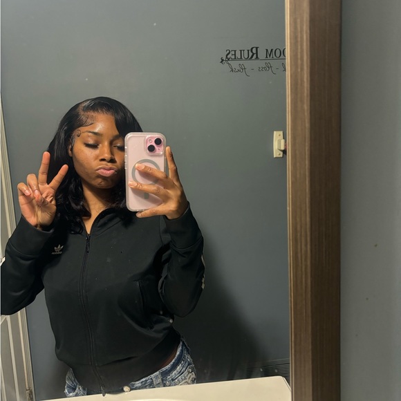 Meet your Posher, Ladeja - Picture 1 of 1